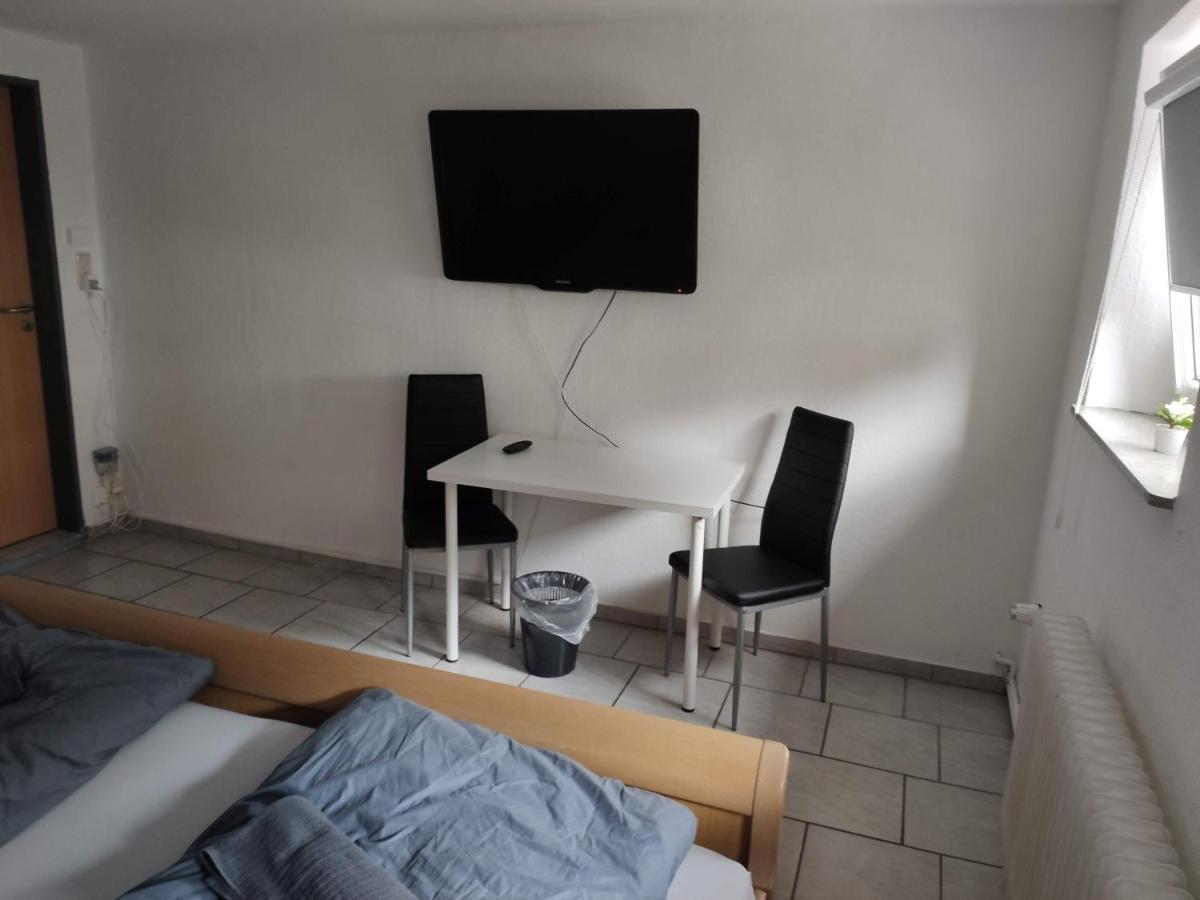 Schoenes Einfaches Zentrales Zimmer In Oldenburg Apartment Exterior photo