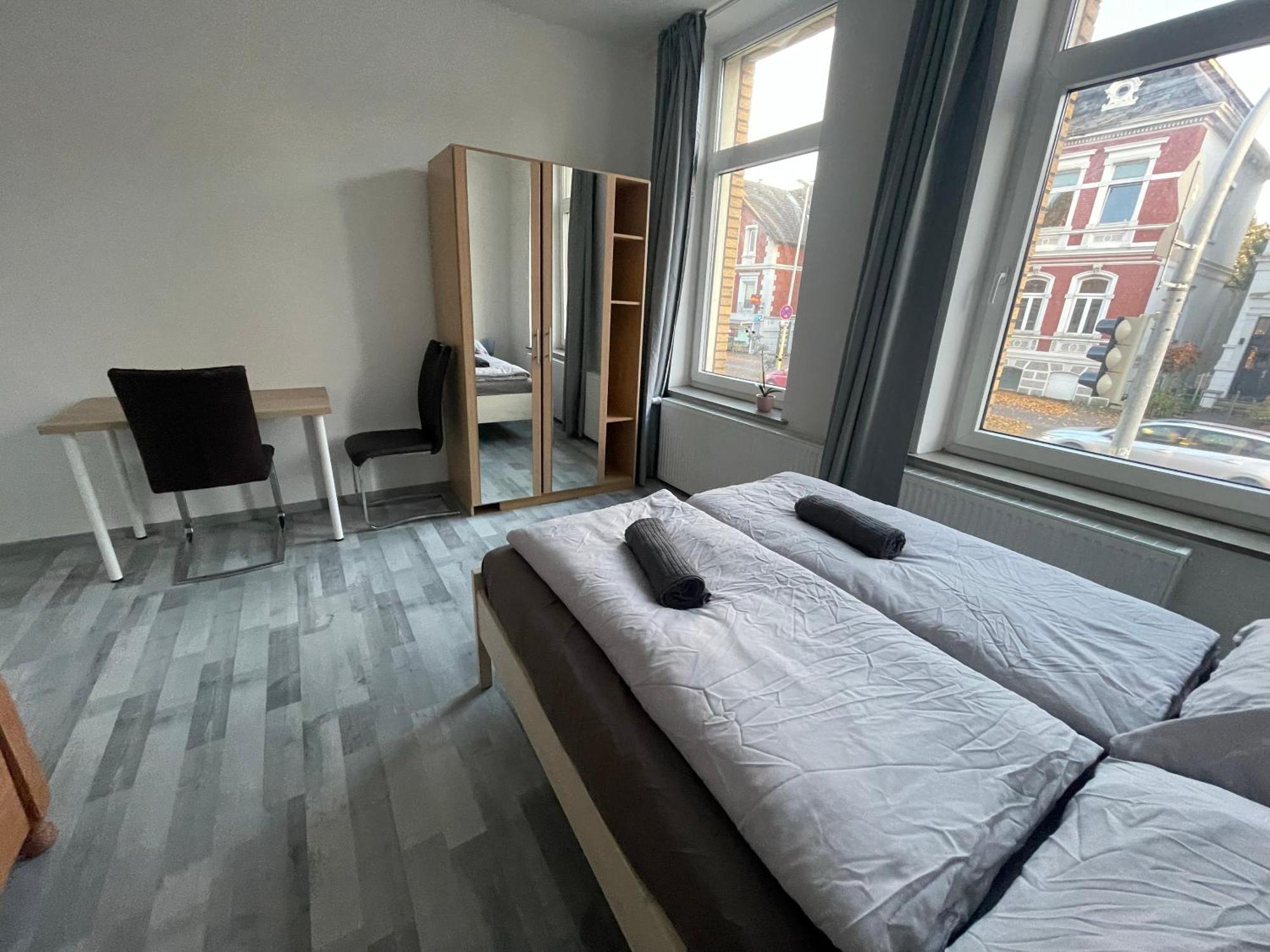 Schoenes Einfaches Zentrales Zimmer In Oldenburg Apartment Exterior photo